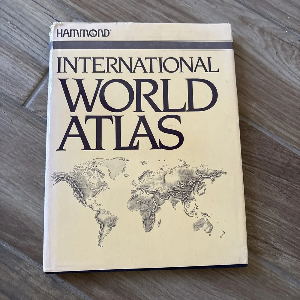 1985 Hammond Ambassador World Atlas Hardcover + Dust‎ Jacket